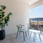 Serendipity - New 2 With Free Parking Oostende