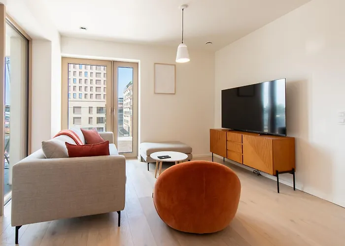 Serendipity - New 2 With Free Parking *