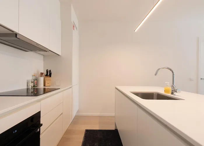 Serendipity - New 2 With Free Parking Appartement